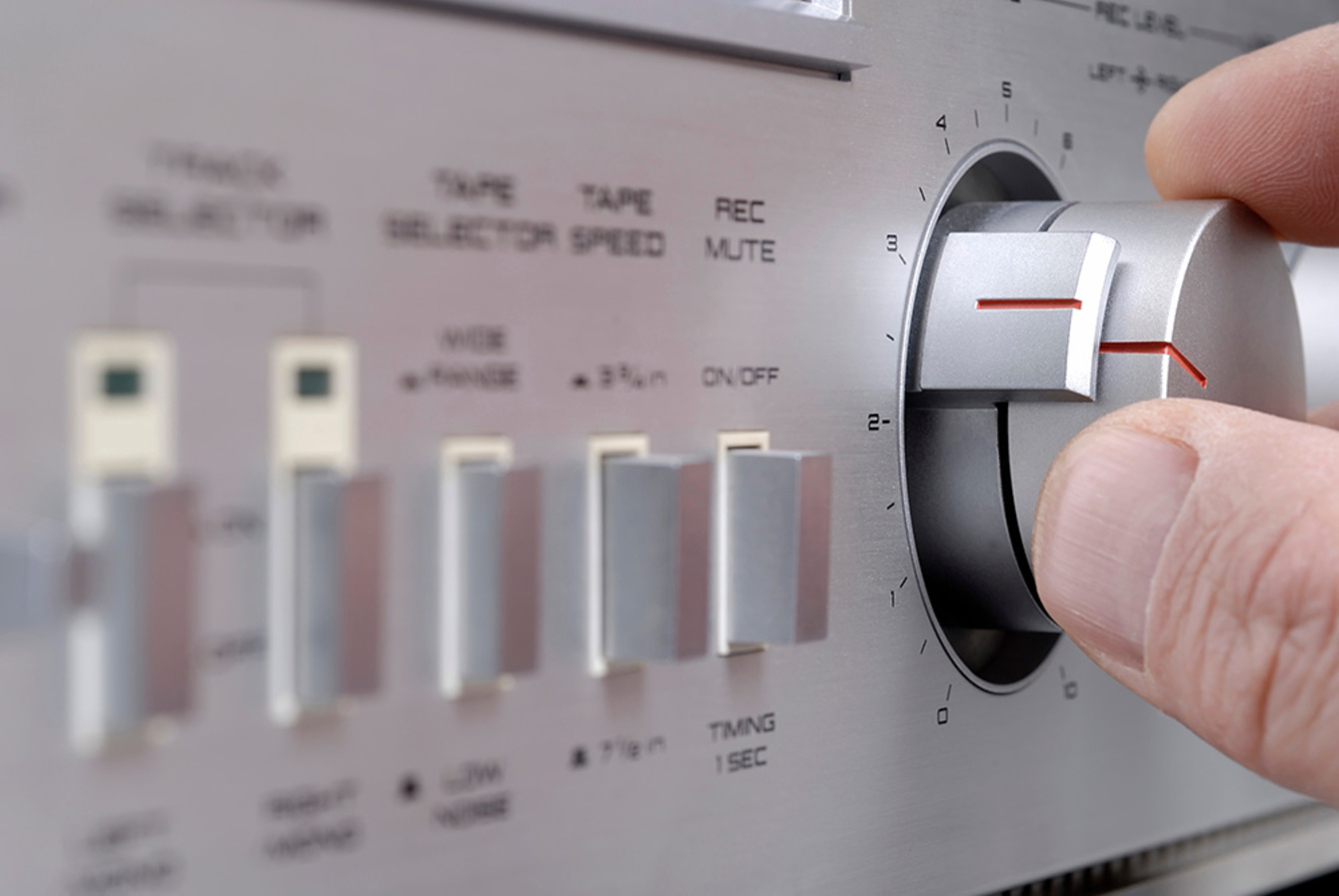 HiFi-Systeme bei Muster Elektro in Musterstadt